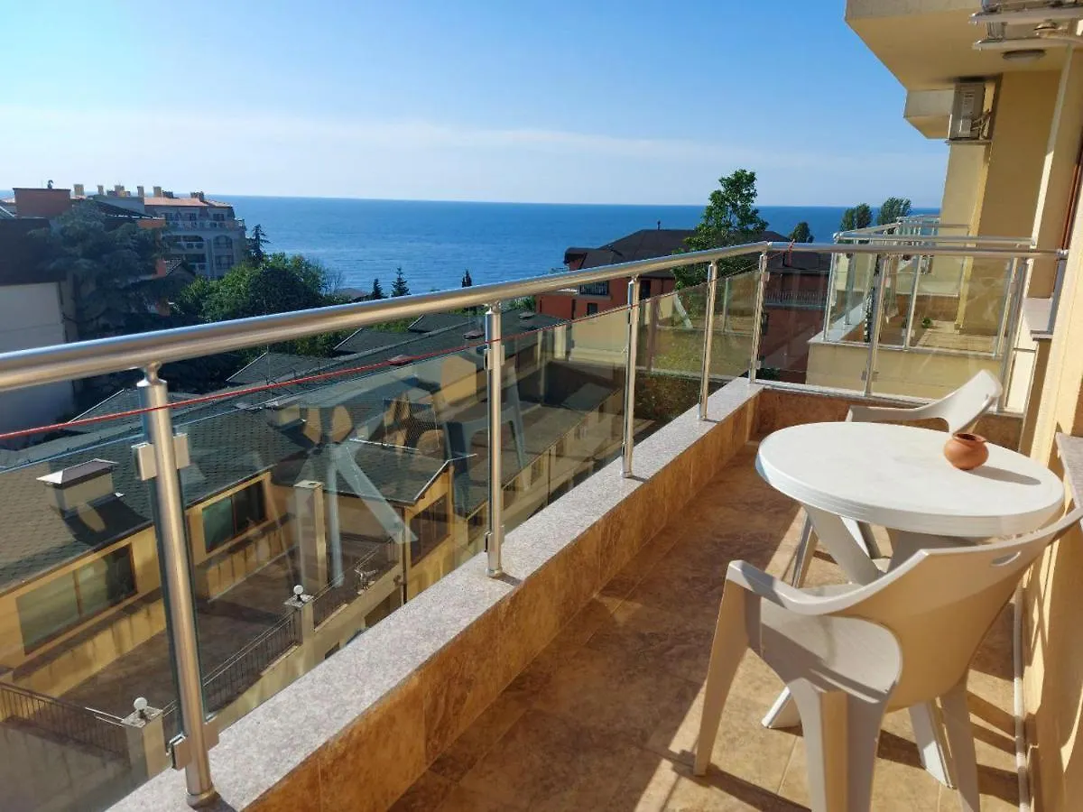 Golden House Apartments Golden Sands