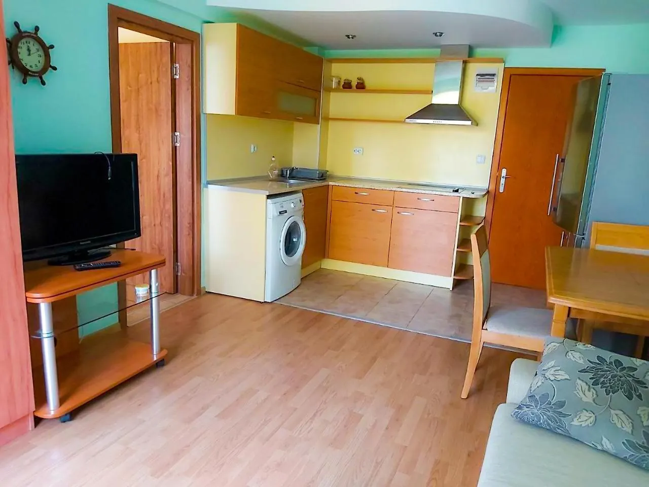 Golden House Apartments Golden Sands